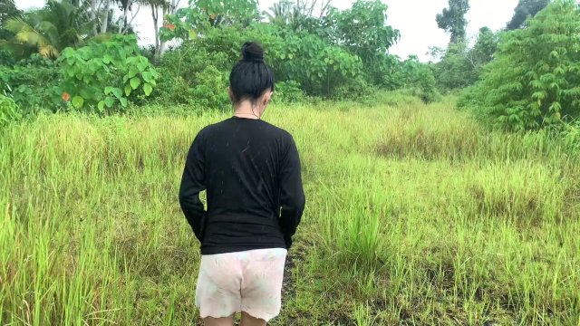 Ngentot Di Hutan Meski Sedang Hujan